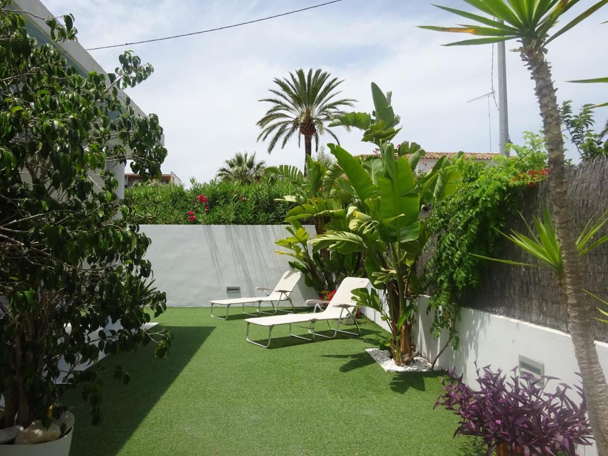 Villa Juan Miguel By Family Homes Denia Bagian luar foto